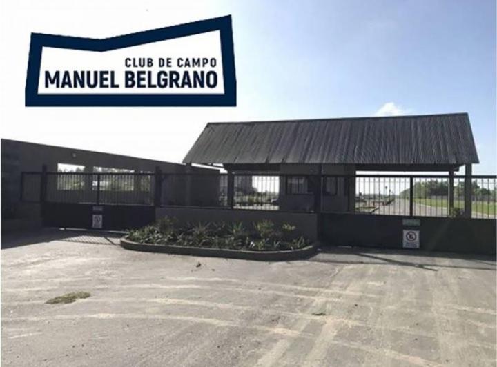 Terreno · 866m²