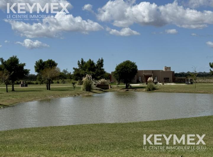 Terreno · 1028m²