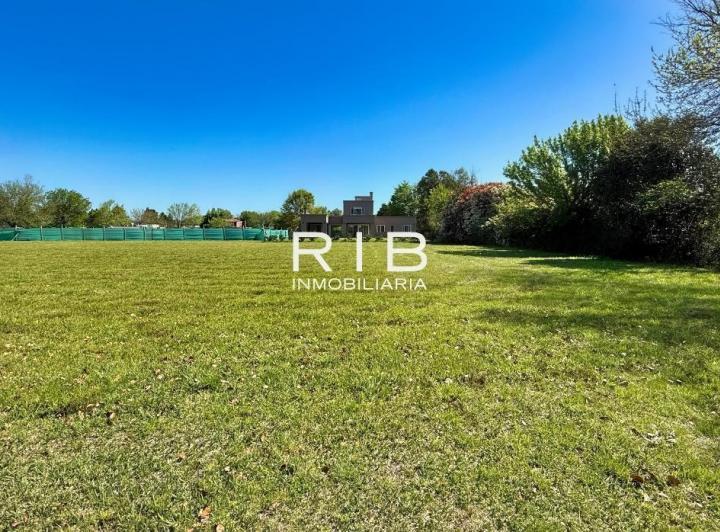 Terreno · 1224m²