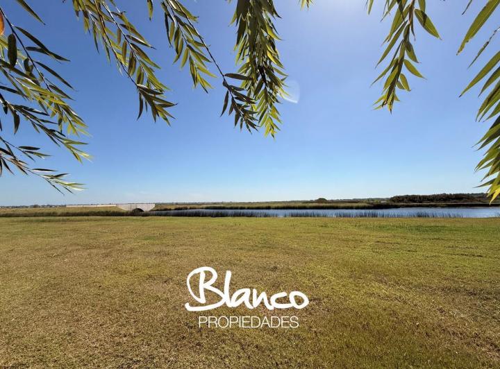 Terreno · 760m²
