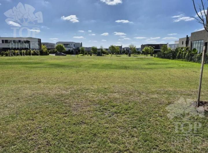 Terreno · 517m²