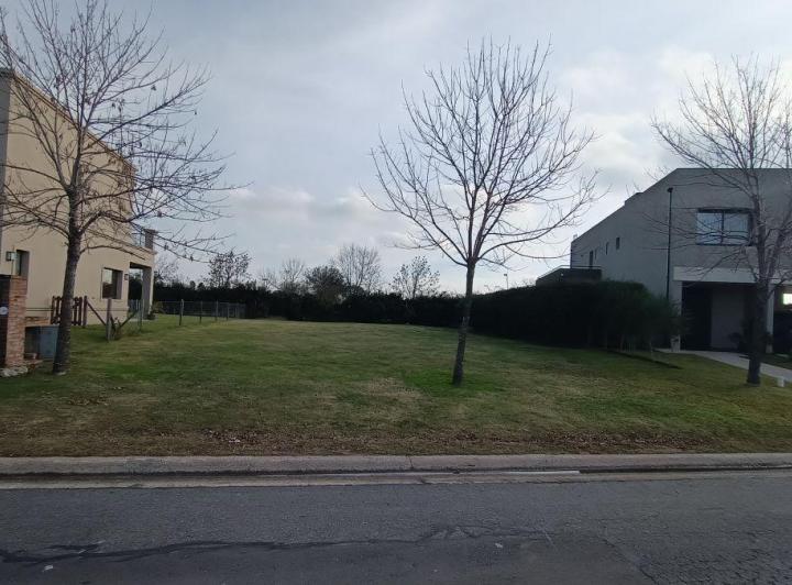 Terreno · 574m²