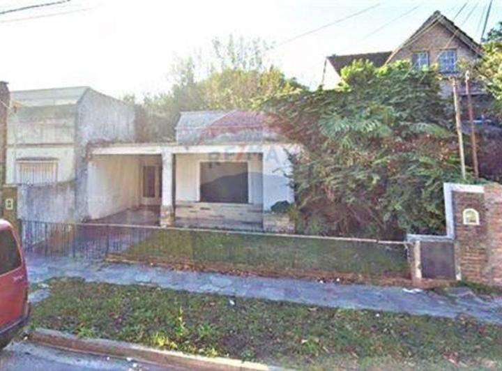 Terreno · 422m²