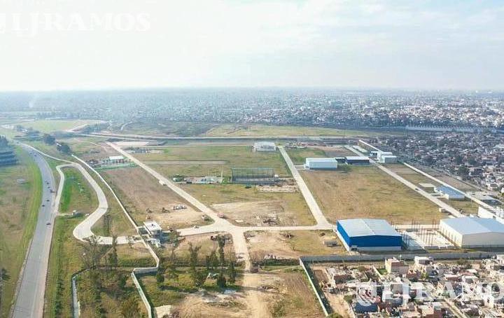 Terreno · 14273m²