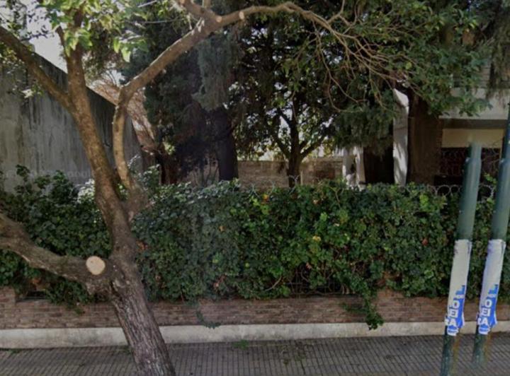 Terreno · 234m²