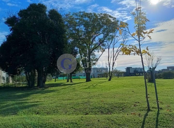 Terreno · 525m²