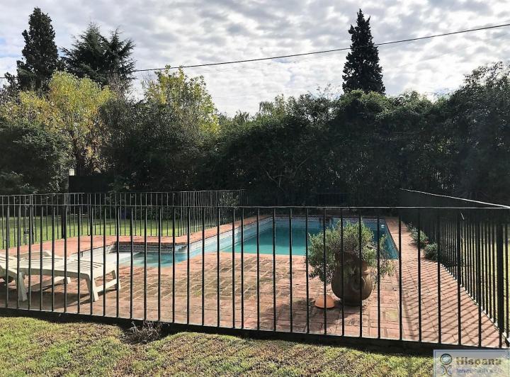 Terreno · 261m²