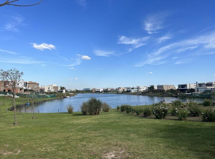Terreno · 502m²