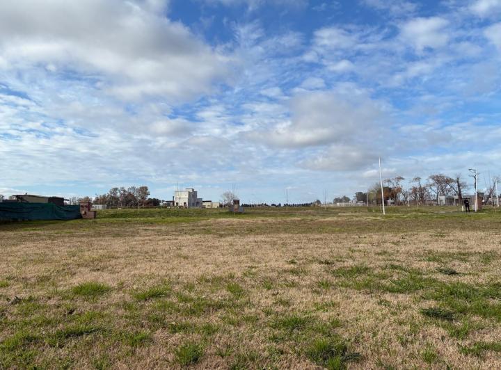 Terreno · 1050m²