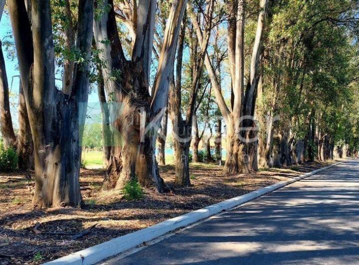 Terreno · 511m²