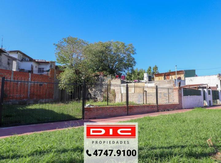 Terreno · 280m²