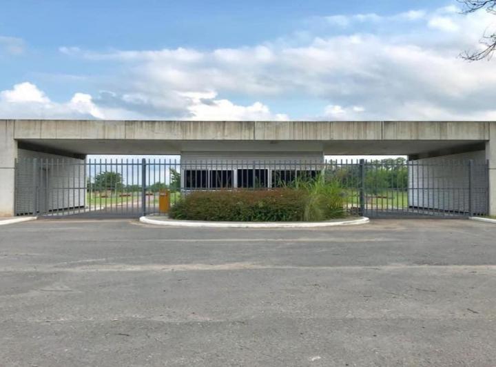 Terreno · 1006m²