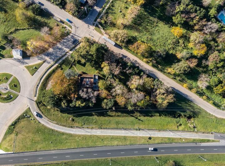 Terreno · 3555m²