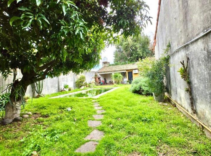 Terreno · 180m²