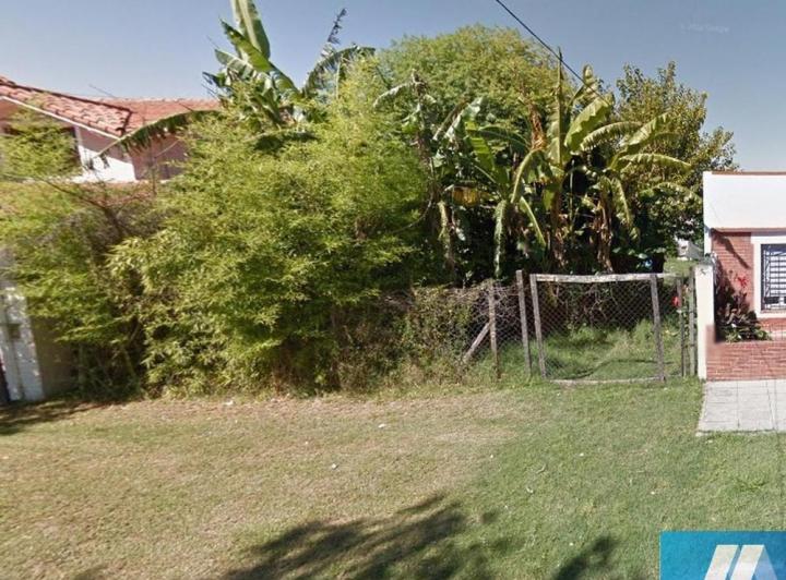 Terreno · 378m²