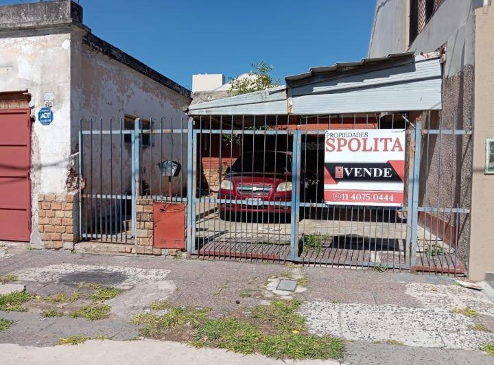 Terreno · 150m² · 3 Ambientes · 1 Cochera