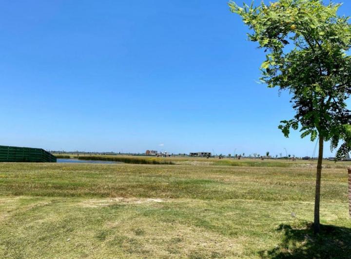 Terreno · 900m²
