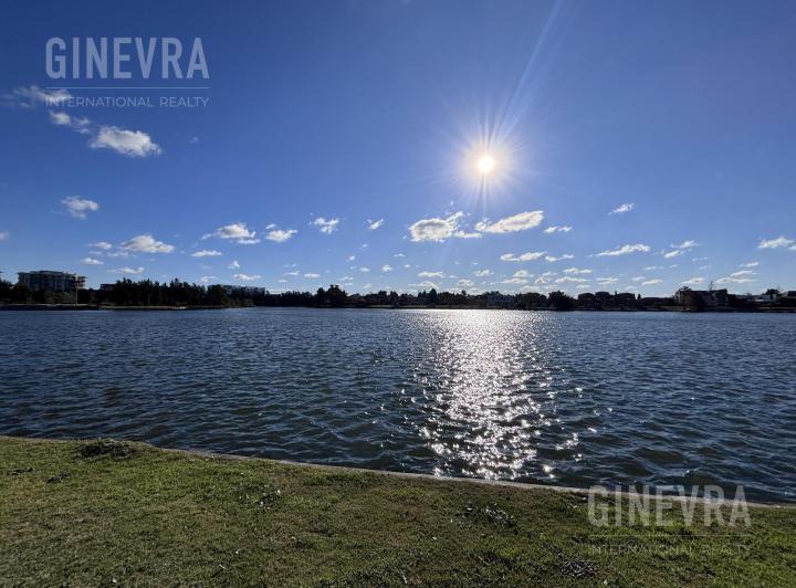 Terreno · 973m²