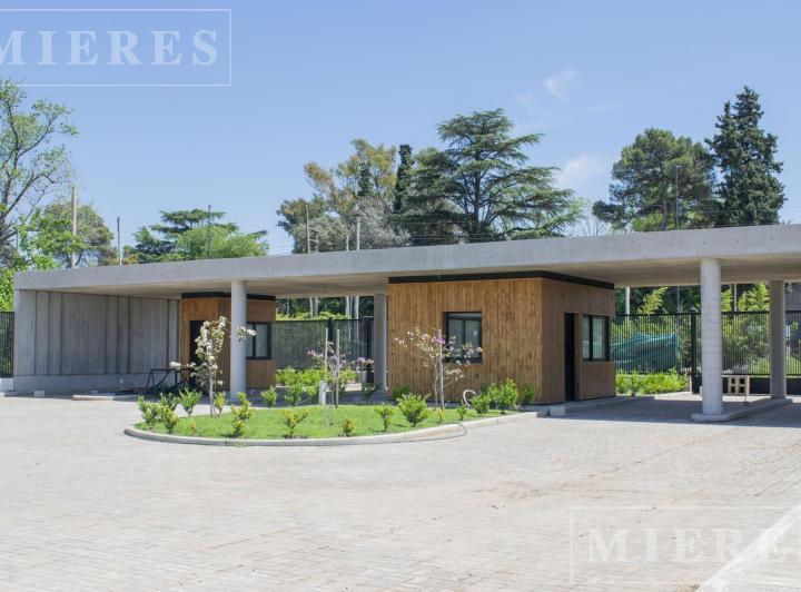 Terreno · 375m²