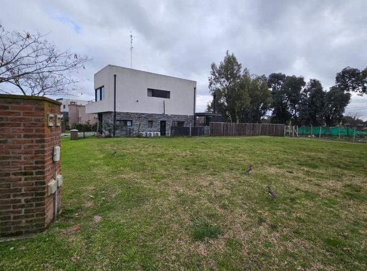 Terreno · 516m²