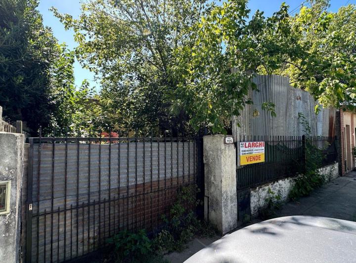 Terreno · 200m²