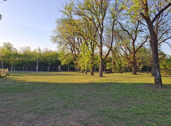 Terreno · 590m²