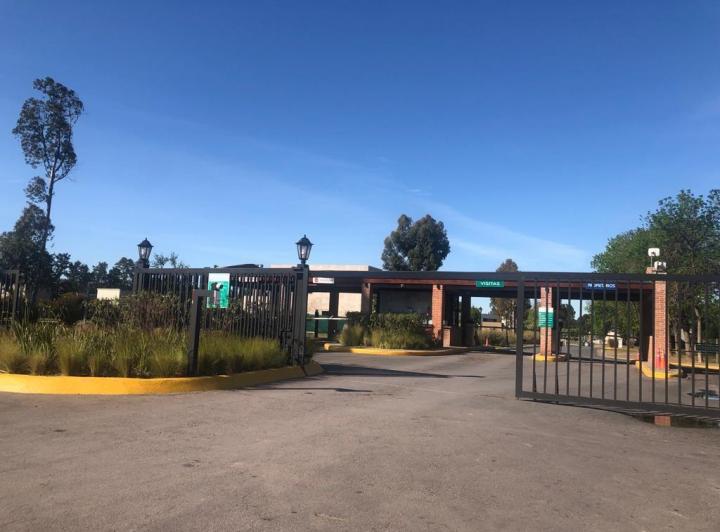 Terreno · 492m²