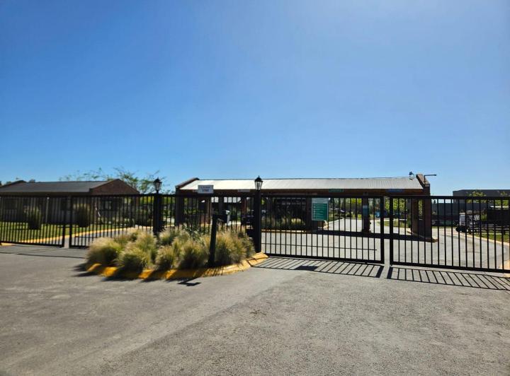 Terreno · 526m²
