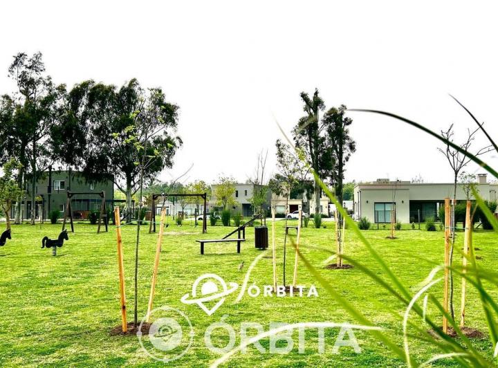 Terreno · 489m²