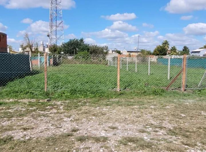 Terreno · 300m²