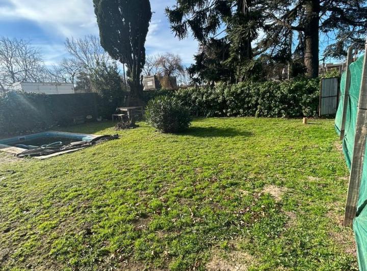 Terreno · 172m²