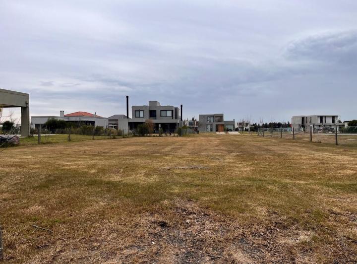 Terreno · 781m²