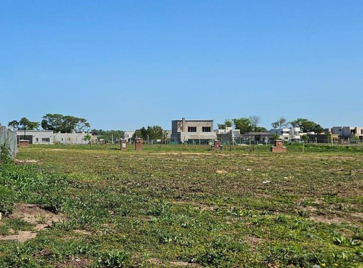 Terreno · 641m²