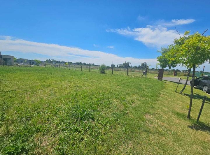 Terreno · 472m²