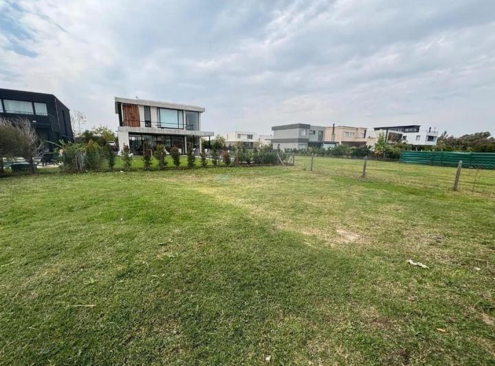 Terreno · 520m²