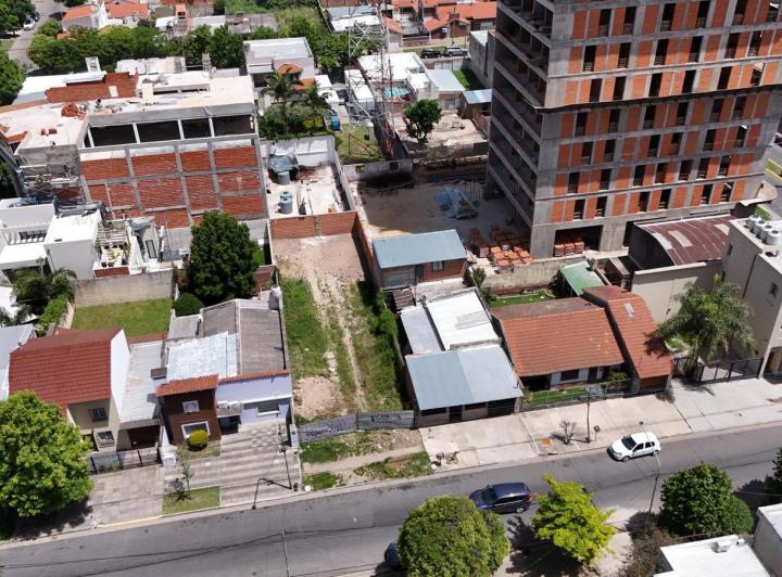 Terreno · 333m²