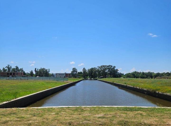 Terreno · 722m²