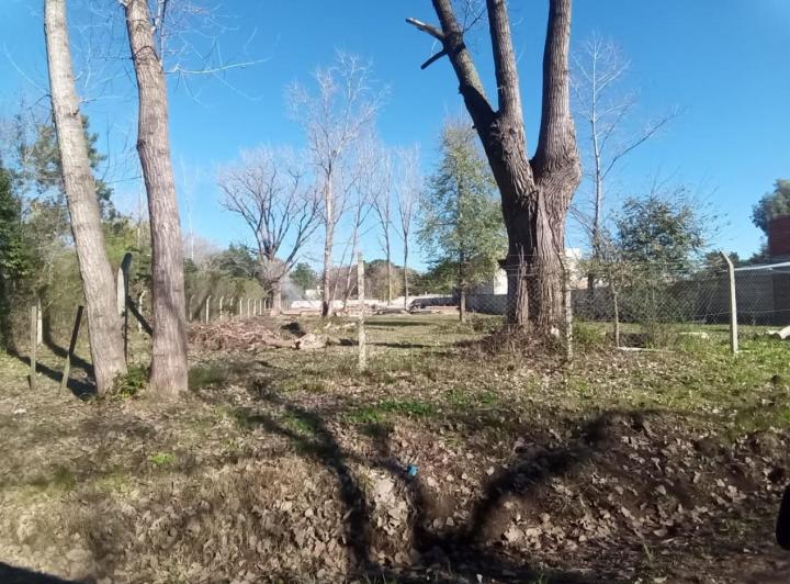 Terreno · 2610m² · 1 Ambiente · 1 Cochera