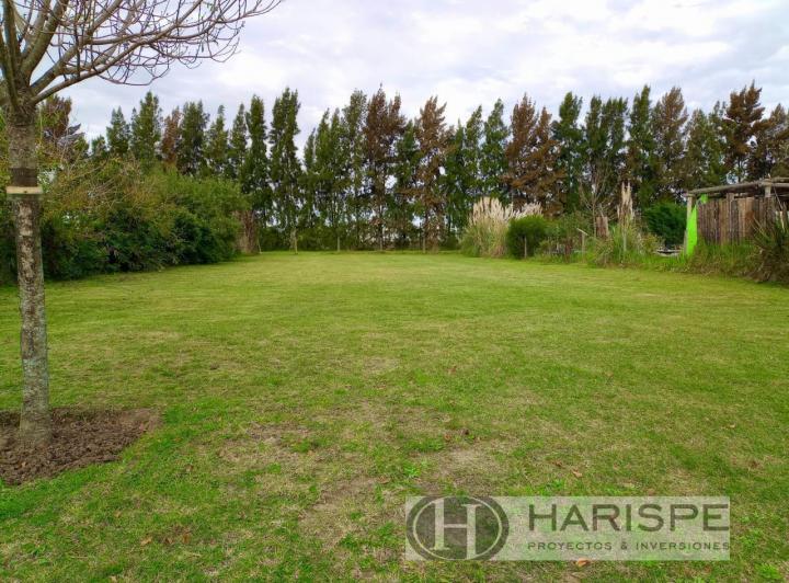 Terreno · 900m²