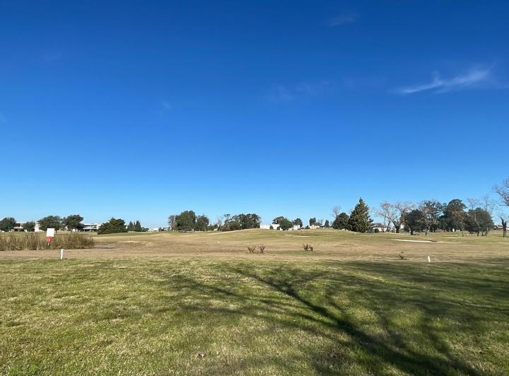 Terreno · 1550m²