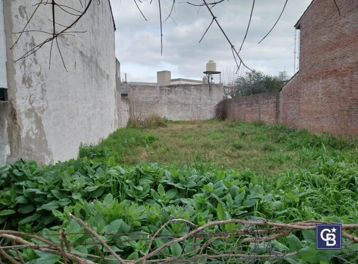 Terreno · 267m²