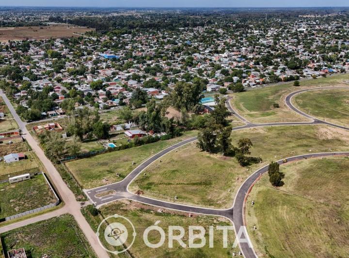 Terreno · 601m²