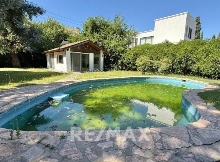 Terreno · 650m²