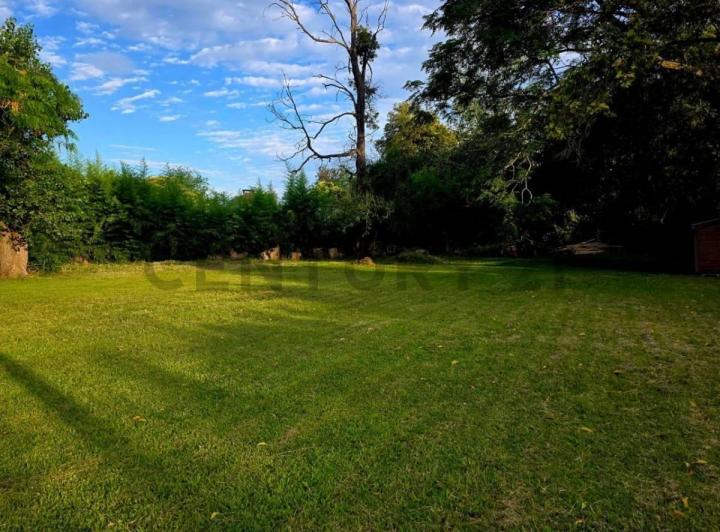 Terreno · 1178m²