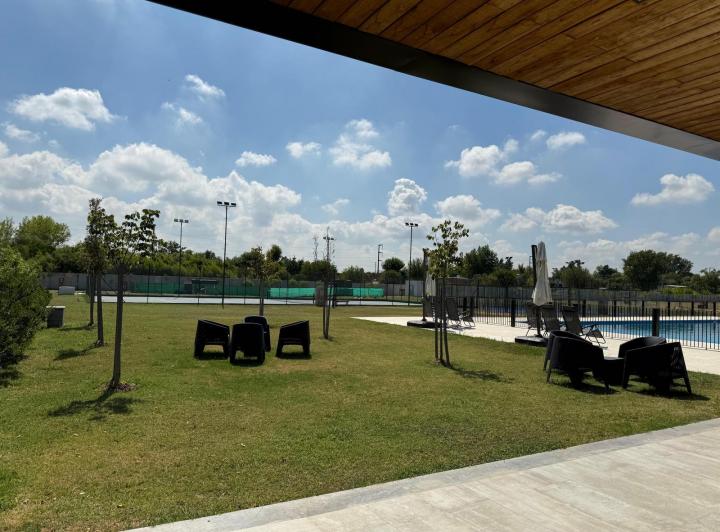 Terreno · 384m²