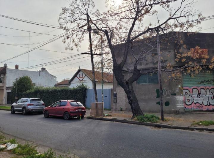 Terreno · 1230m²