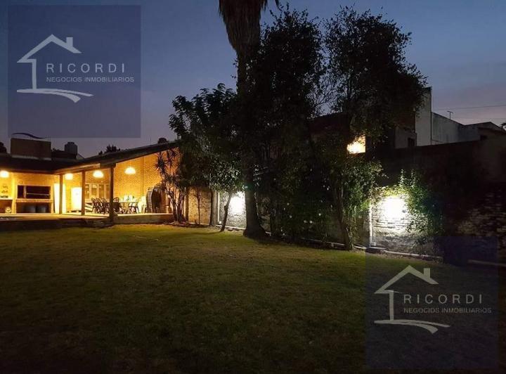 Terreno · 600m²