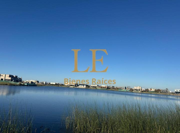 Terreno · 850m²