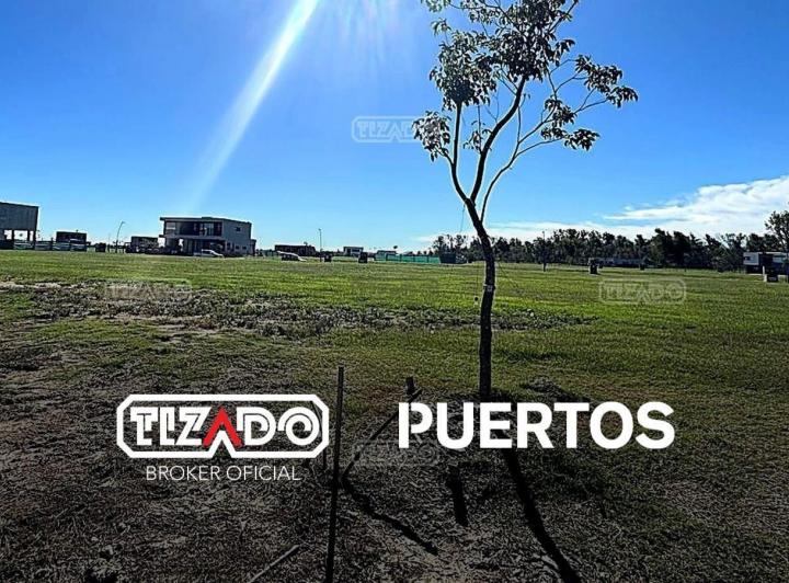 Terreno · 616m²