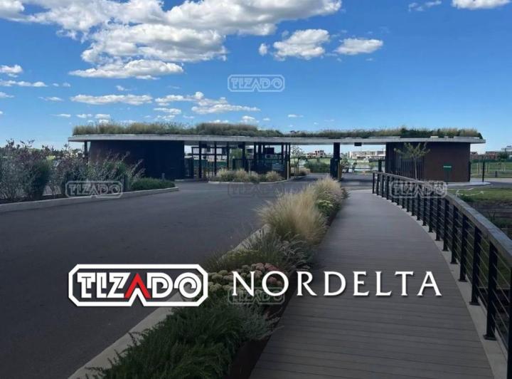 Terreno · 978m²